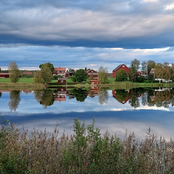 Spegelblankt i Toftbyn